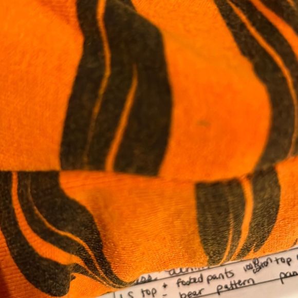 DISNEY Baby Tigger Two Piece Set - Picture 5 of 5